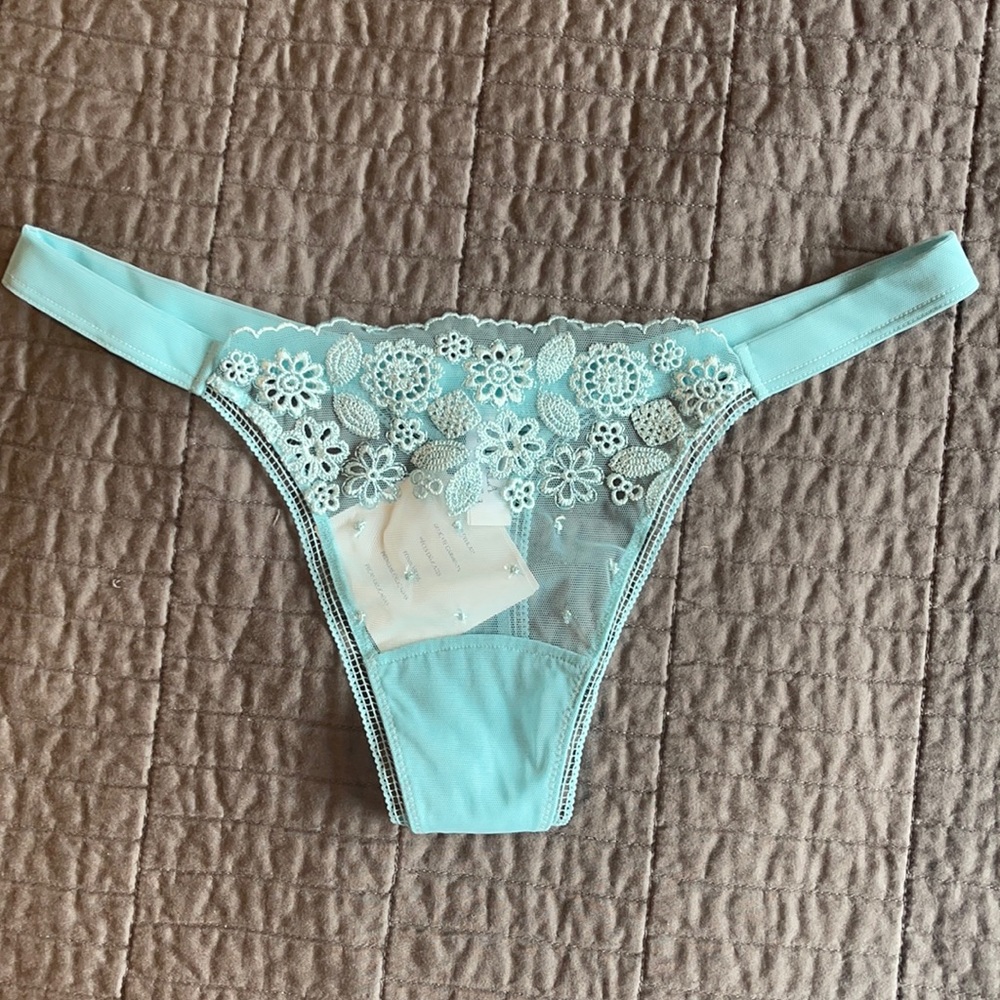 La Perla Glamour (NWT) lace thong